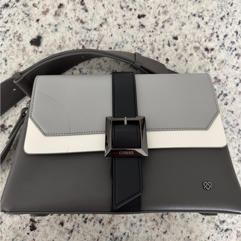 Gunas Vegan Emily Crossbody Bag/Clutch